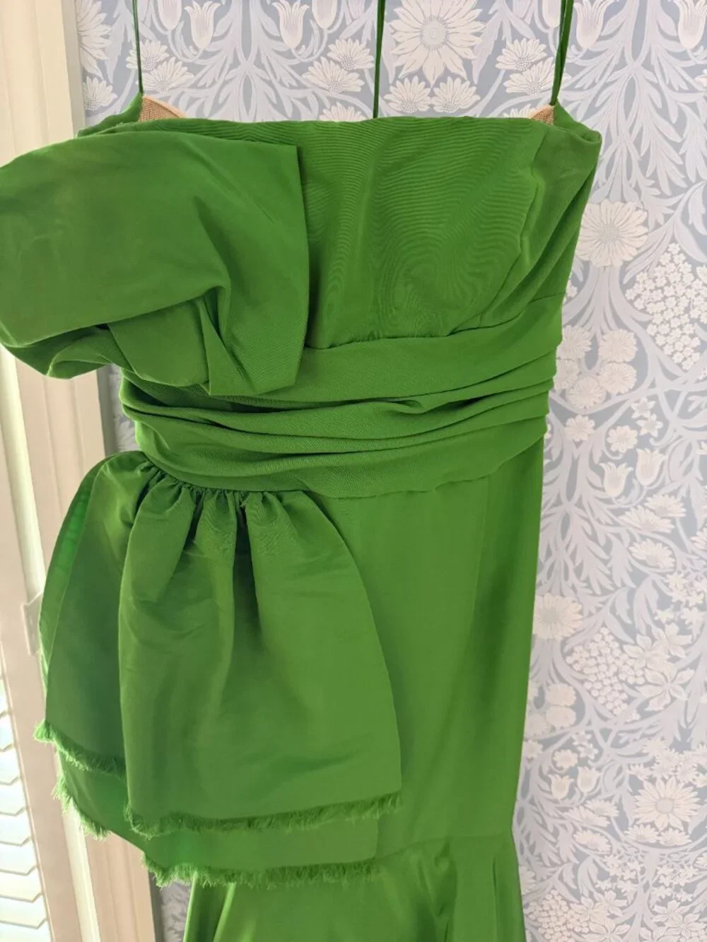 Oscar de la Renta - Green Formal Gown (Size 8 / Medium)